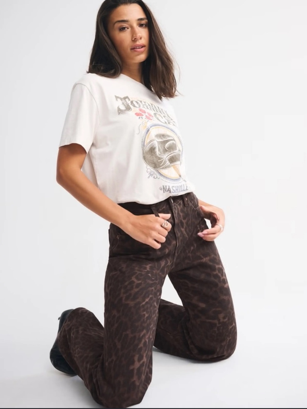 Abercrombie & Fitch High Rise 90s Relaxed Leopard Print Curve Love Jeans